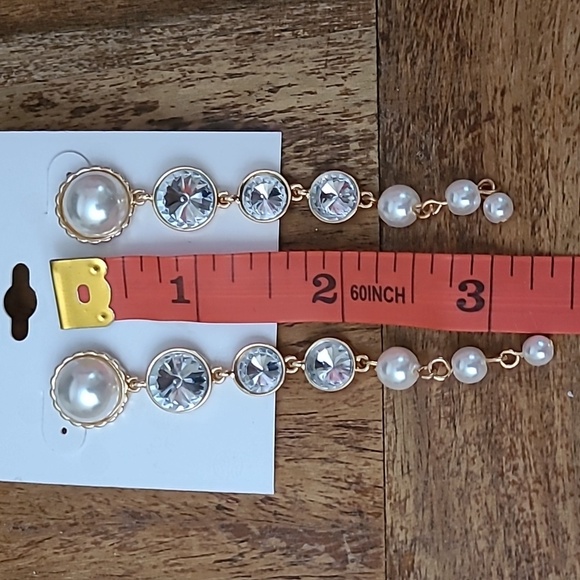 Isaac Mizrahi Faux Pearl & Rhinestone Dangle Earrings - Prom, Homecoming, Formal - Picture 8 of 11